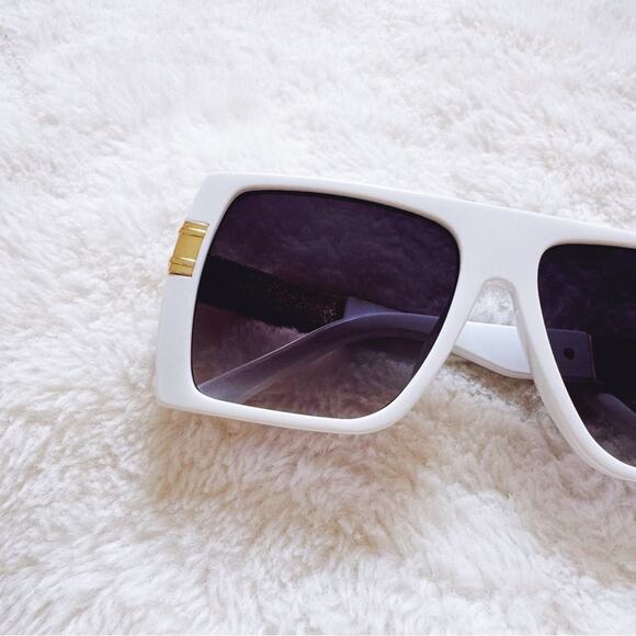 Inez White Oversized Square Sunglasses - Picture 2 of 11